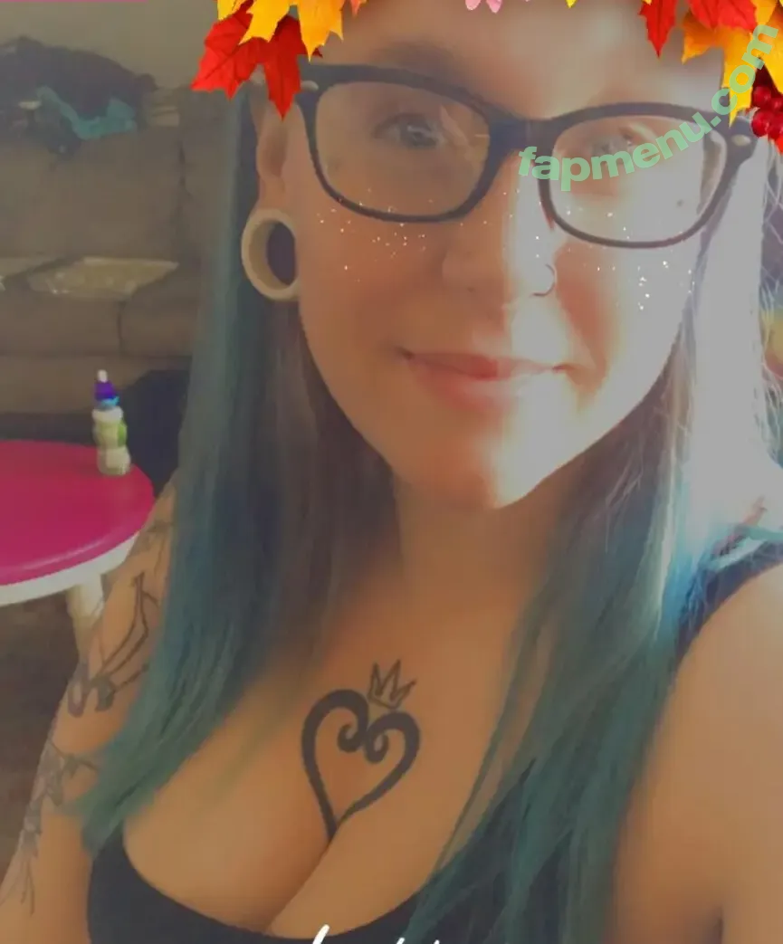 memphisgirl420 nude photo #0084 (Kbomb901 / Kbomb_901)