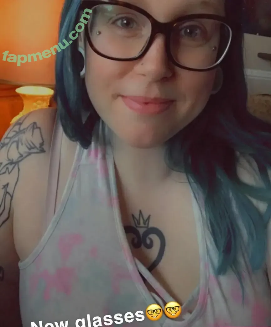 memphisgirl420 nude photo #0088 (Kbomb901 / Kbomb_901)