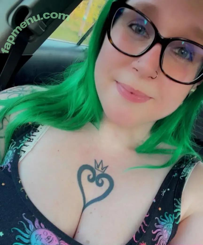 memphisgirl420 nude photo #0094 (Kbomb901 / Kbomb_901)