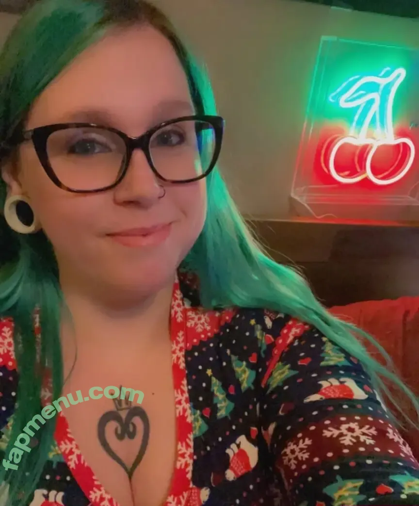 memphisgirl420 nude photo #0096 (Kbomb901 / Kbomb_901)