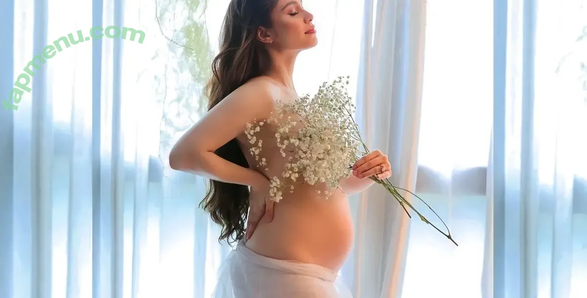 Mendiola nude photo #0002 (Mendiola)