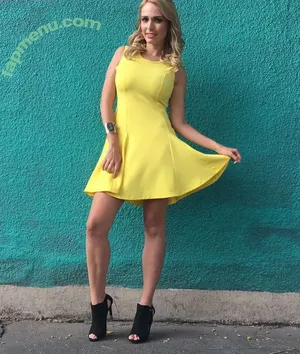  nude photo #0004