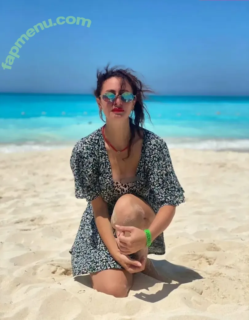 Menna Tayseer nude photo #0003 (mennatayseer12)