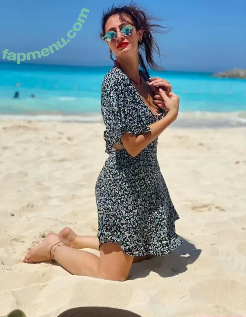 Menna Tayseer nude photo #0004 (mennatayseer12)