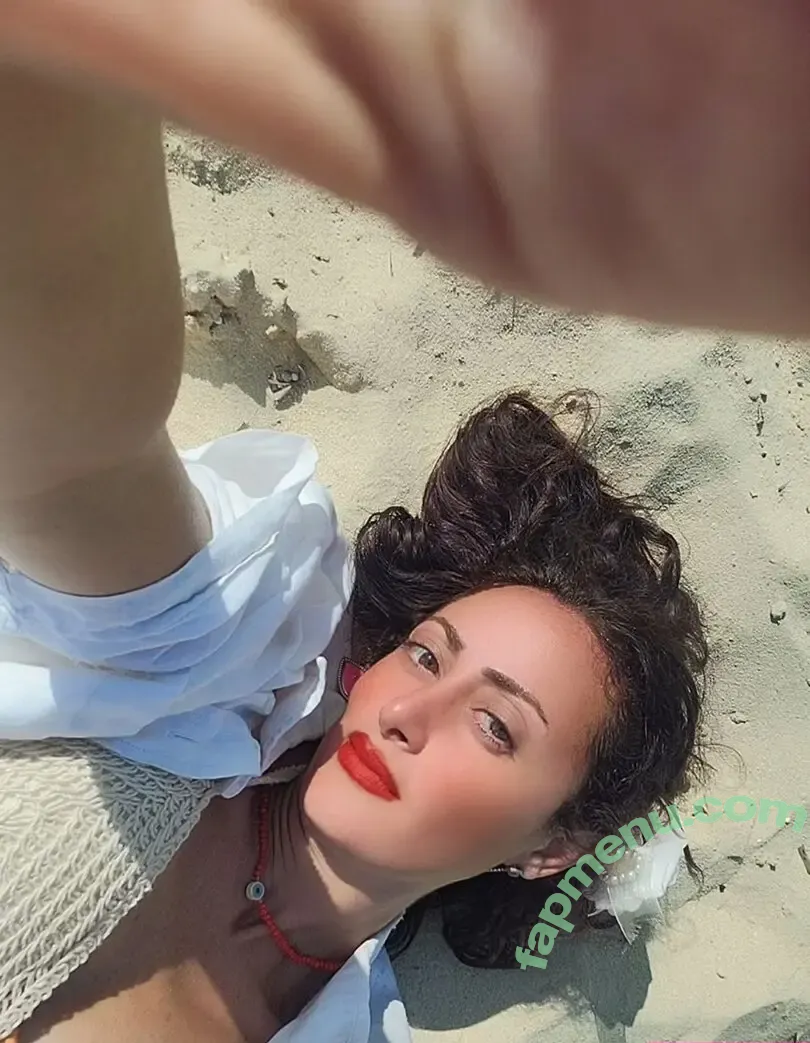Menna Tayseer nude photo #0007 (mennatayseer12)