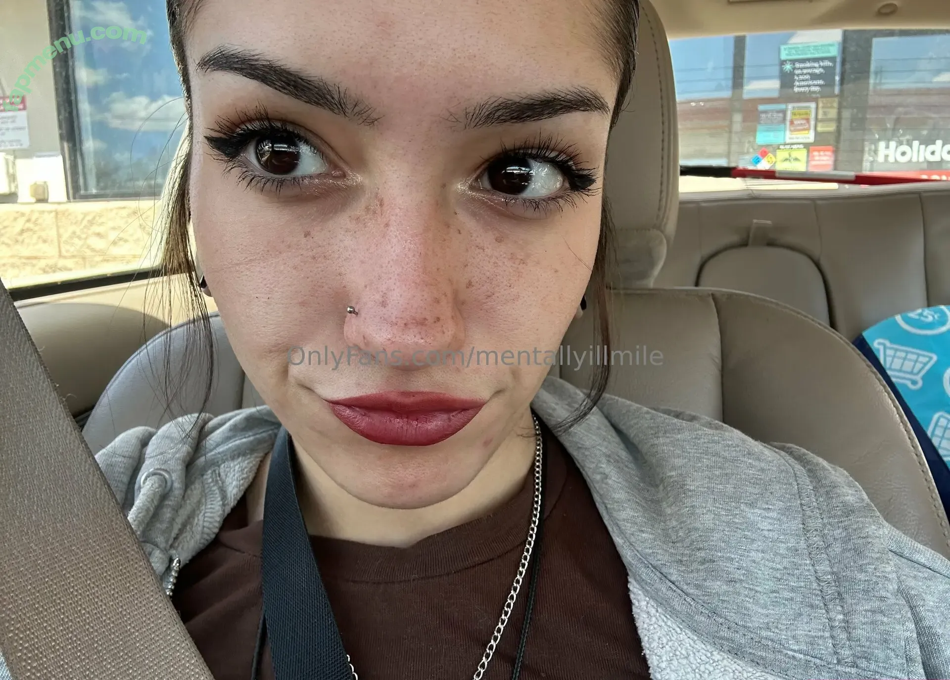 mentallyillmile nude photo #0009 (mentallyillmile)
