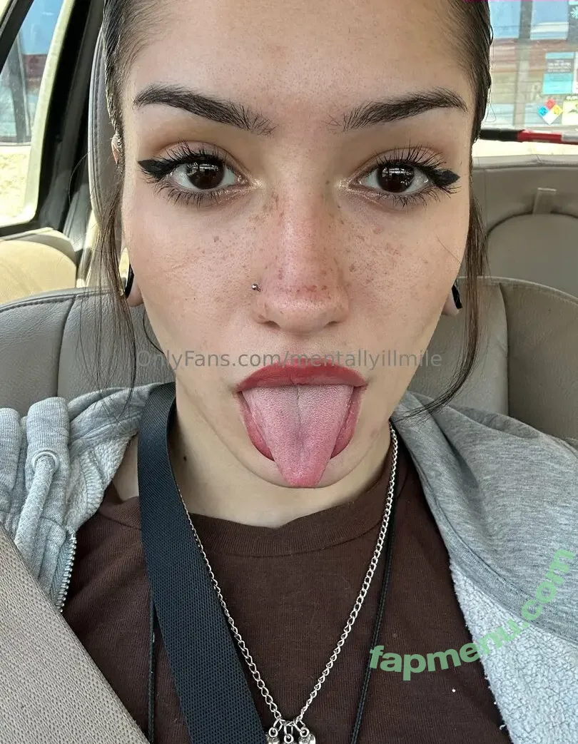 mentallyillmile nude photo #0010 (mentallyillmile)