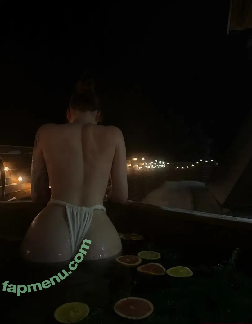 meow.fit nude photo #0195 (meowkins)