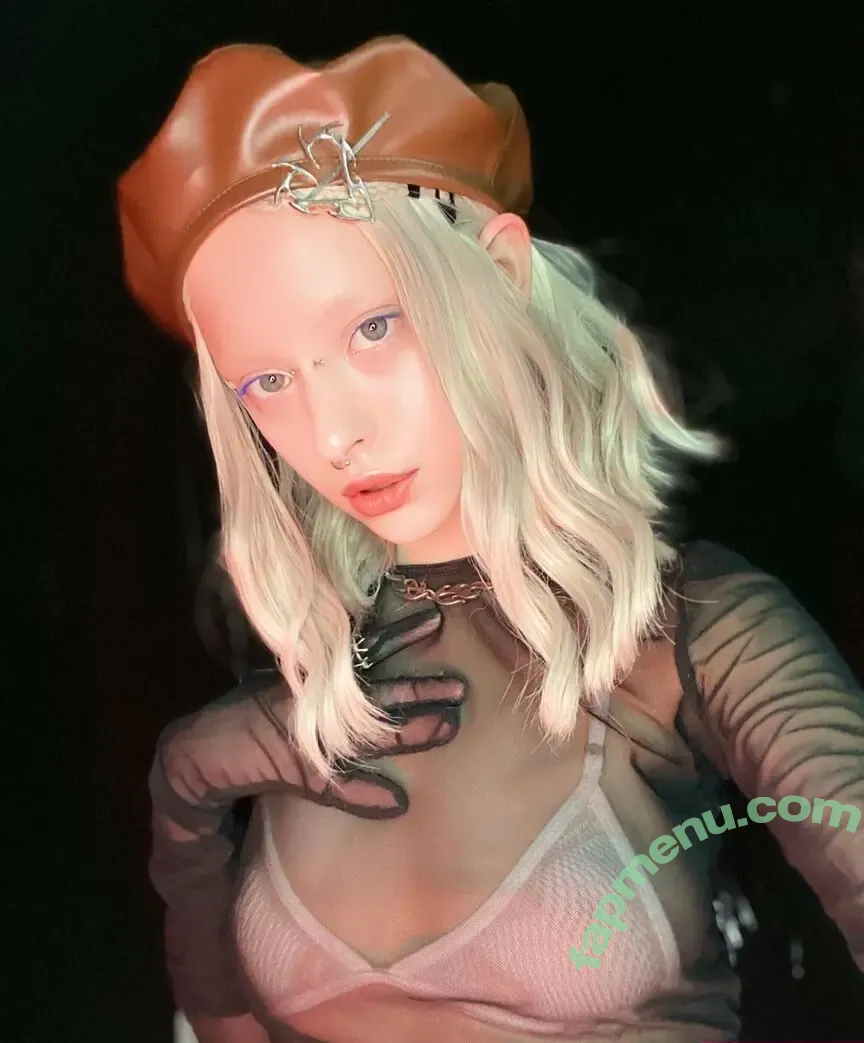 meowkissme nude photo #0014 (meowkissme)