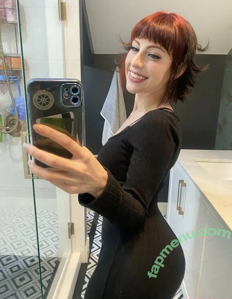 Meowowrikki nude photo #0010 (Nek0mlml / nek0mama)