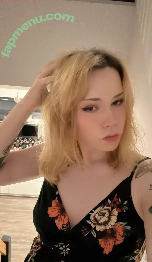 Meowriza nude photo #0550 (Meowriza)