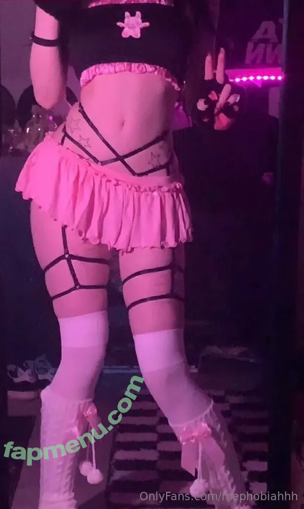 mephobiahhh nude photo #0002 (mephobiahhh)
