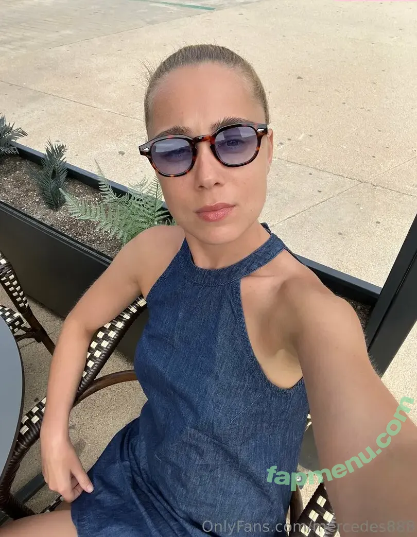 mercedes888 nude photo #0062 (mercedes888)