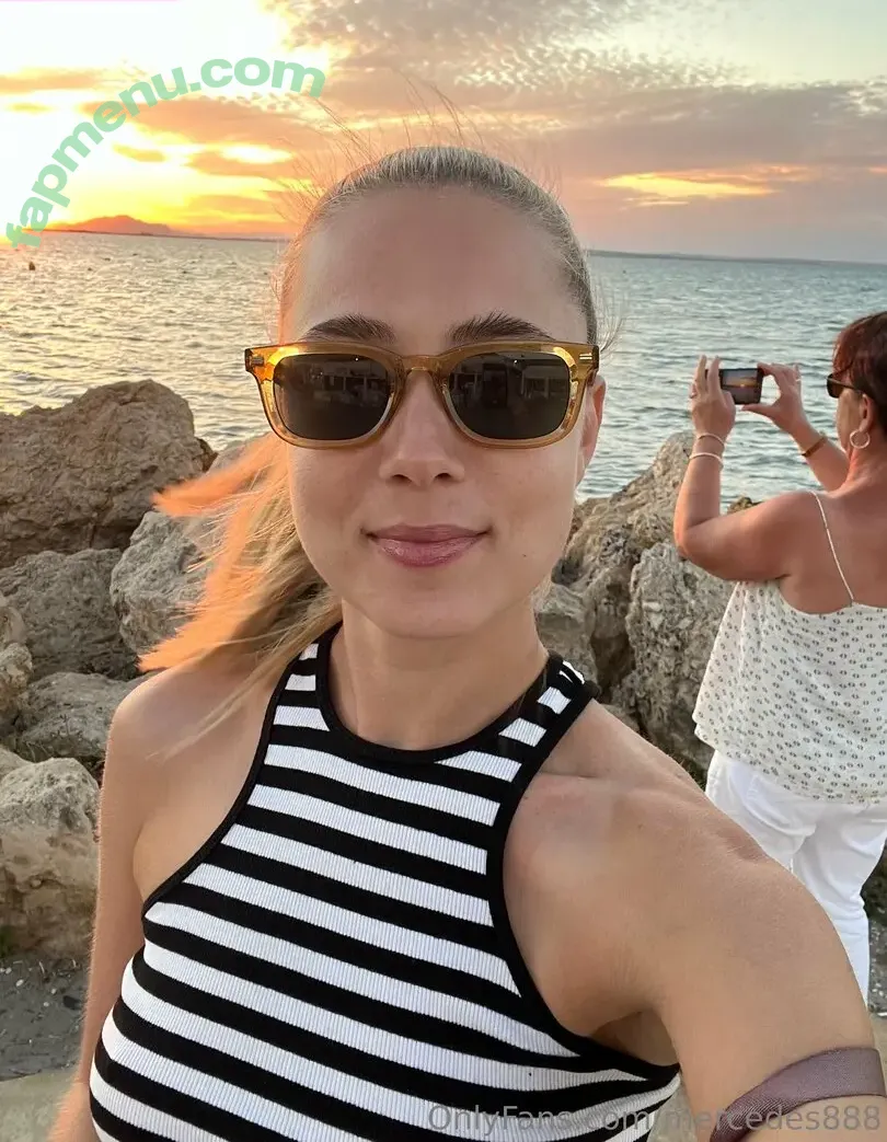 mercedes888 nude photo #0064 (mercedes888)