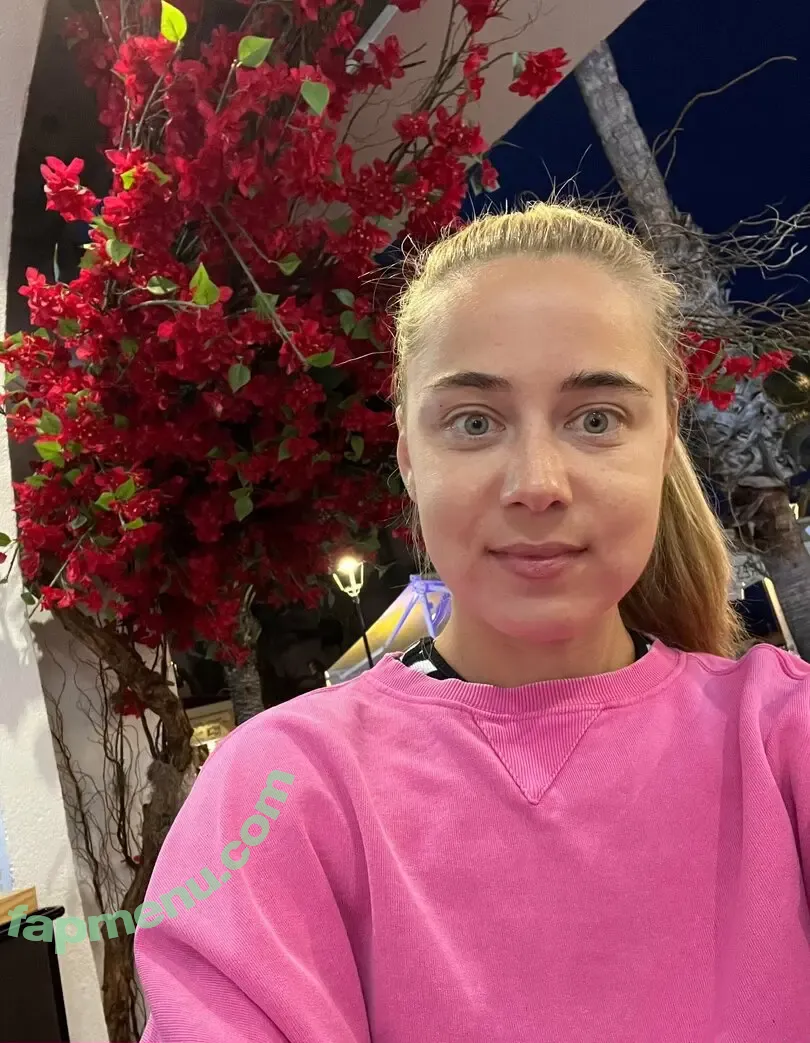 mercedes888 nude photo #0067 (mercedes888)