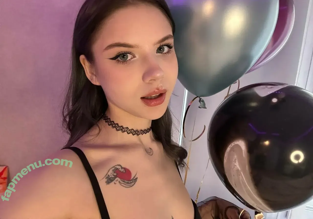 merciabawden nude photo #0072 (onebadgen2)