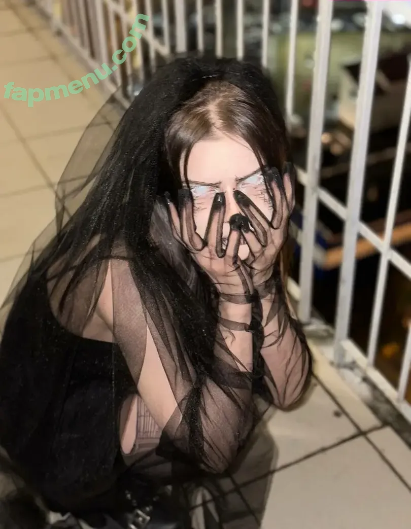 merciabawden nude photo #0089 (onebadgen2)