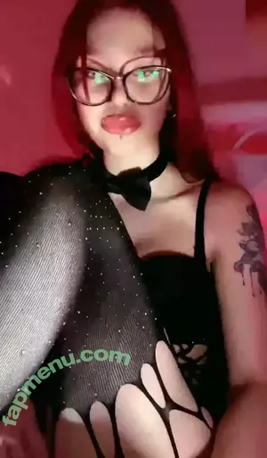 Mericeyn / bymericeyn nude photo #0021