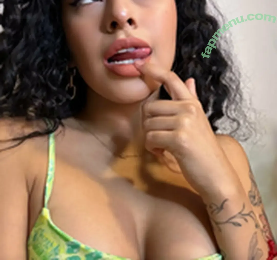 Merith Aranda nude photo #0003 (Rosafire / meritharandaa)