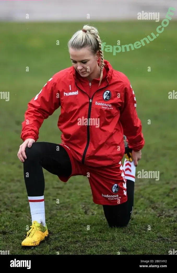 Merle Frohms nude photo #0015 (merlefrohms)