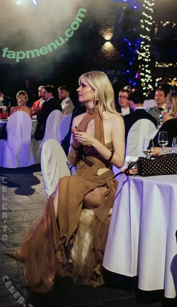 Merleperle nude photo #0216 (merlewlr)