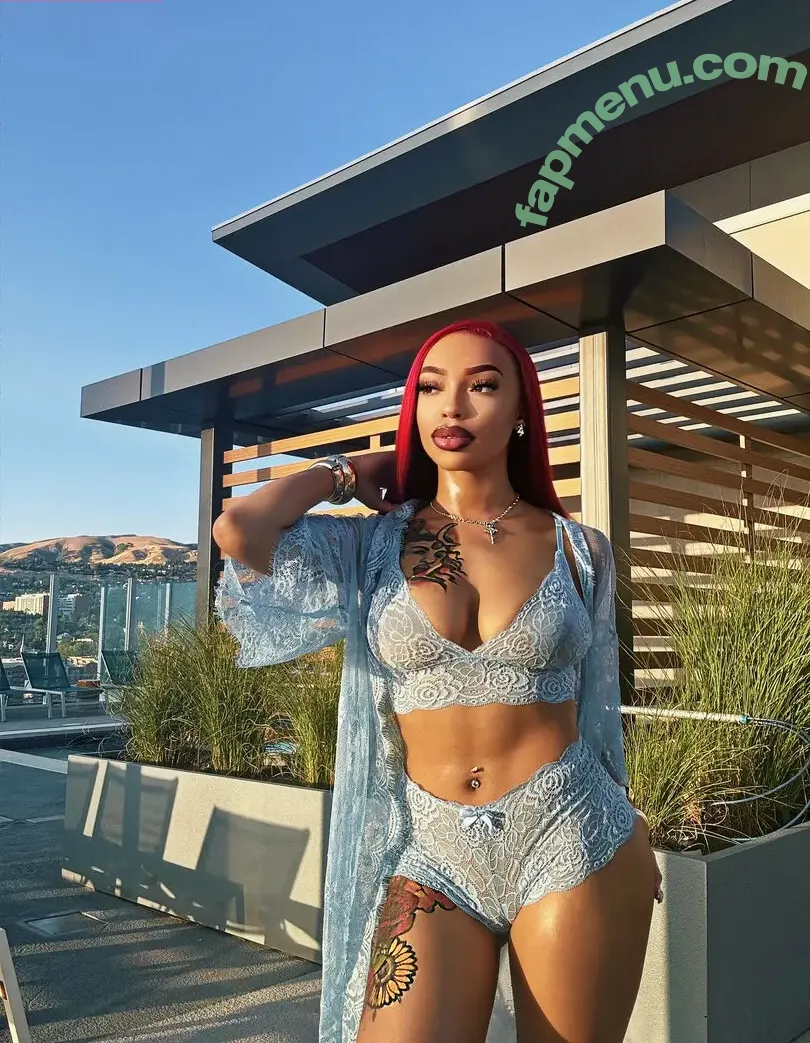 mermaidpussie nude photo #0062 (mermaidpussie)