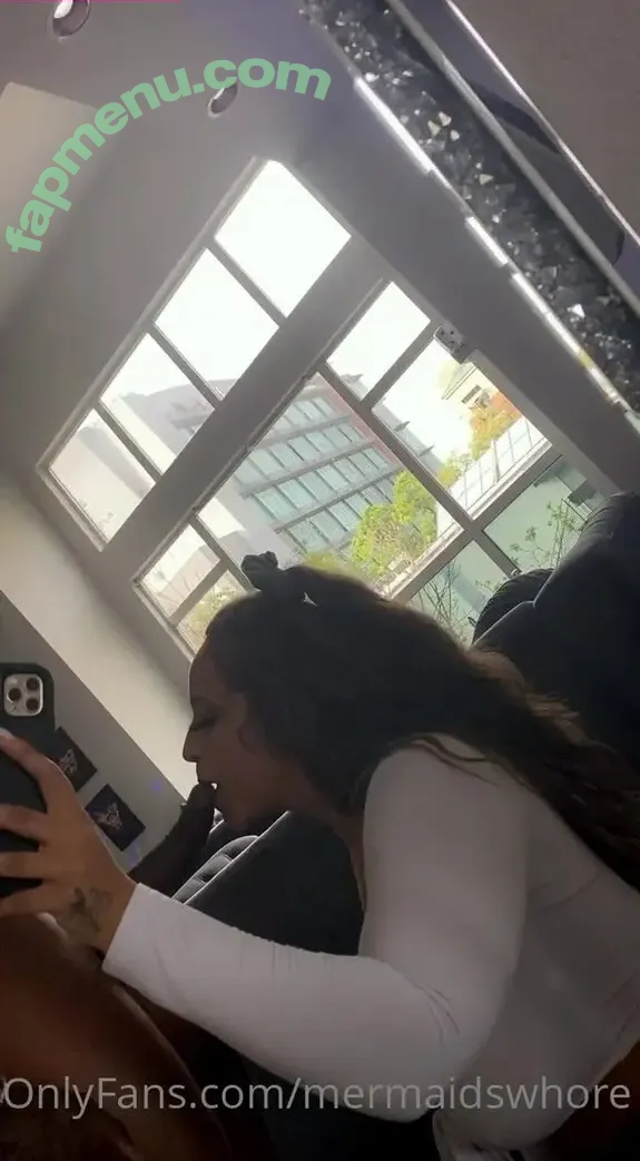 Mermaidswhore nude photo #0068 (wolfsterr)