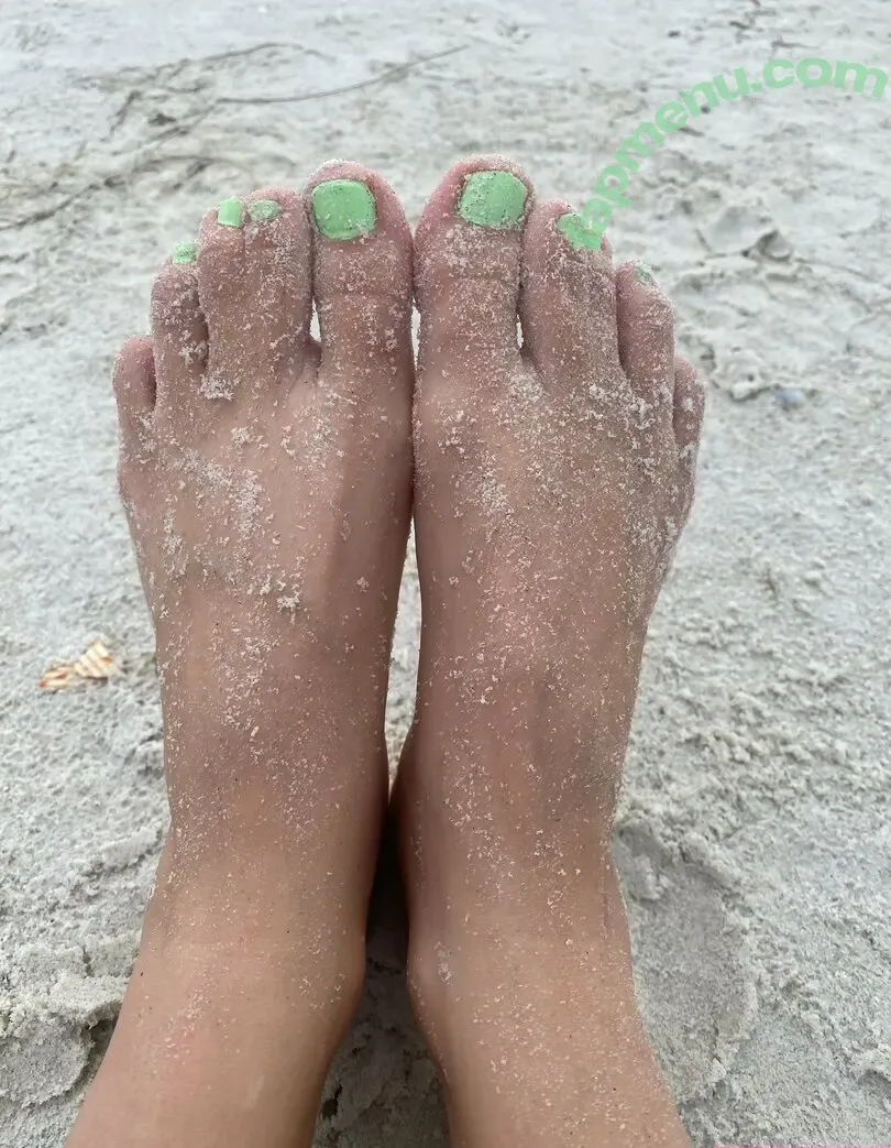mermaidtoes222 nude photo #0003 (mermaidtoes222)