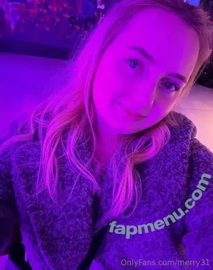 merry31 / marry._donnaa nude photo #0042