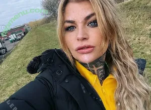 Merry4Fun / anniangel911 / merry4fun_m4f nude photo #1328