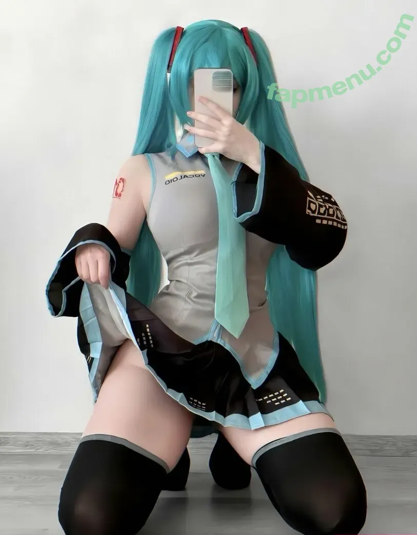 Mersweb nude photo #0432 (5itto / merswebb)