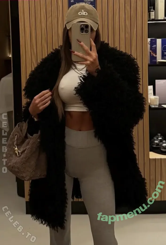 Merve Ozkan nude photo #0245 (merv.ozkn / merveozkann)