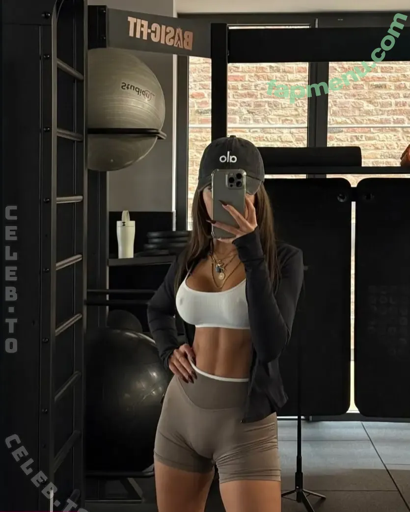 Merve Ozkan nude photo #0251 (merv.ozkn / merveozkann)