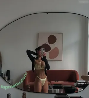 Merve Özkan / merv.ozkn nude photo #0296