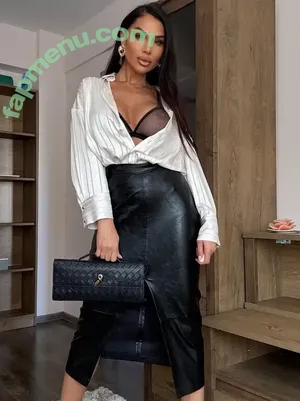 Meryirimiea nude photo #0006