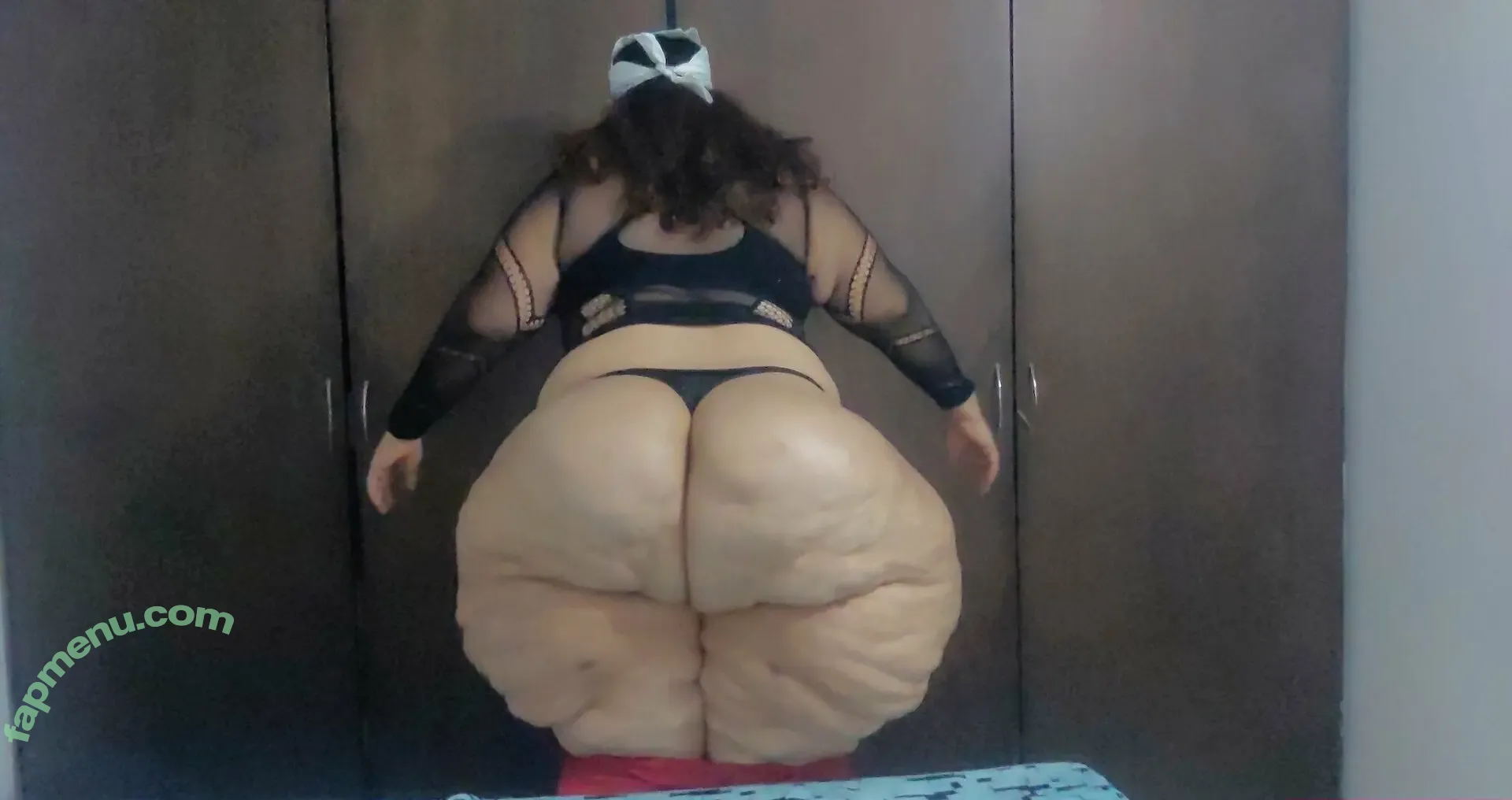 merynavarro nude photo #0005 (mividaenelvestidor)