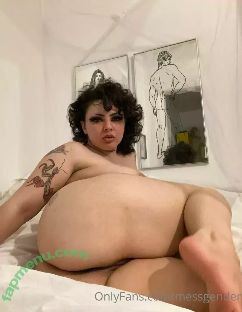 messgender nude photo #0006 (messenger)