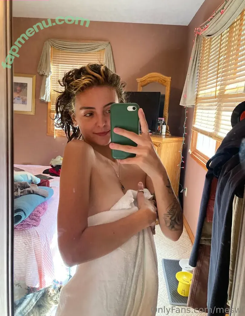 meswl nude photo #0002 (meswl_)
