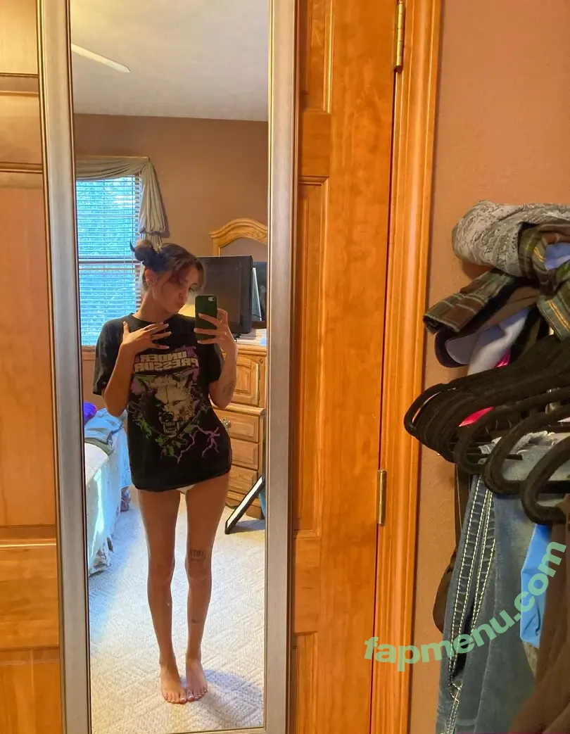 meswl nude photo #0008 (meswl_)