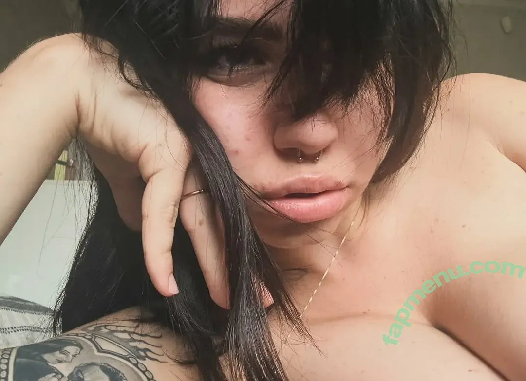 methallika nude photo #0049 (vypercasss)