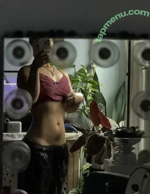 Mewlilay / mewlilayy nude photo #0052
