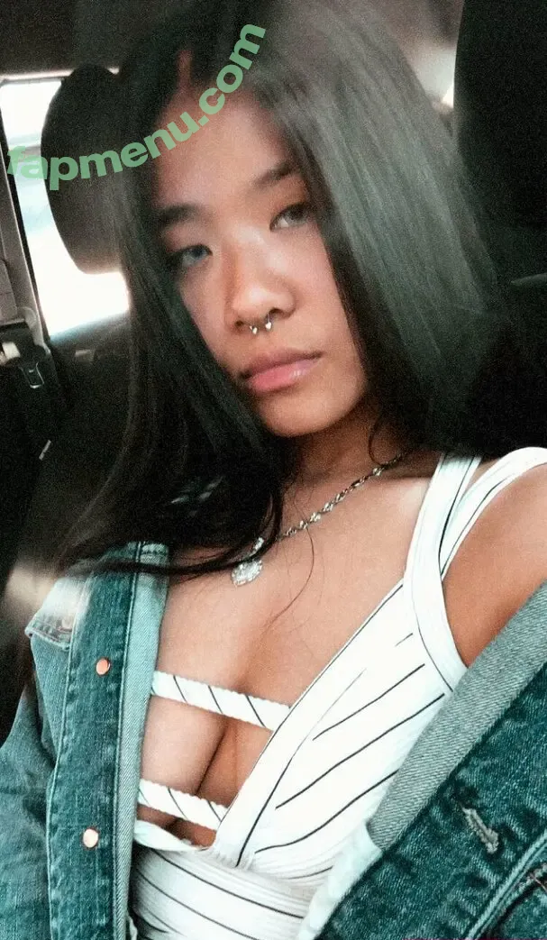 Mewlilay nude photo #0021 (mewlilayy)