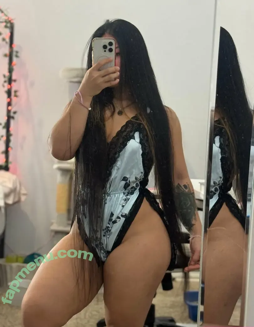 Mewlilay nude photo #0093 (mewlilayy)