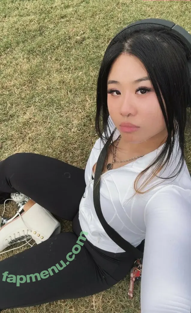 Mewlilay nude photo #0154 (mewlilayy)