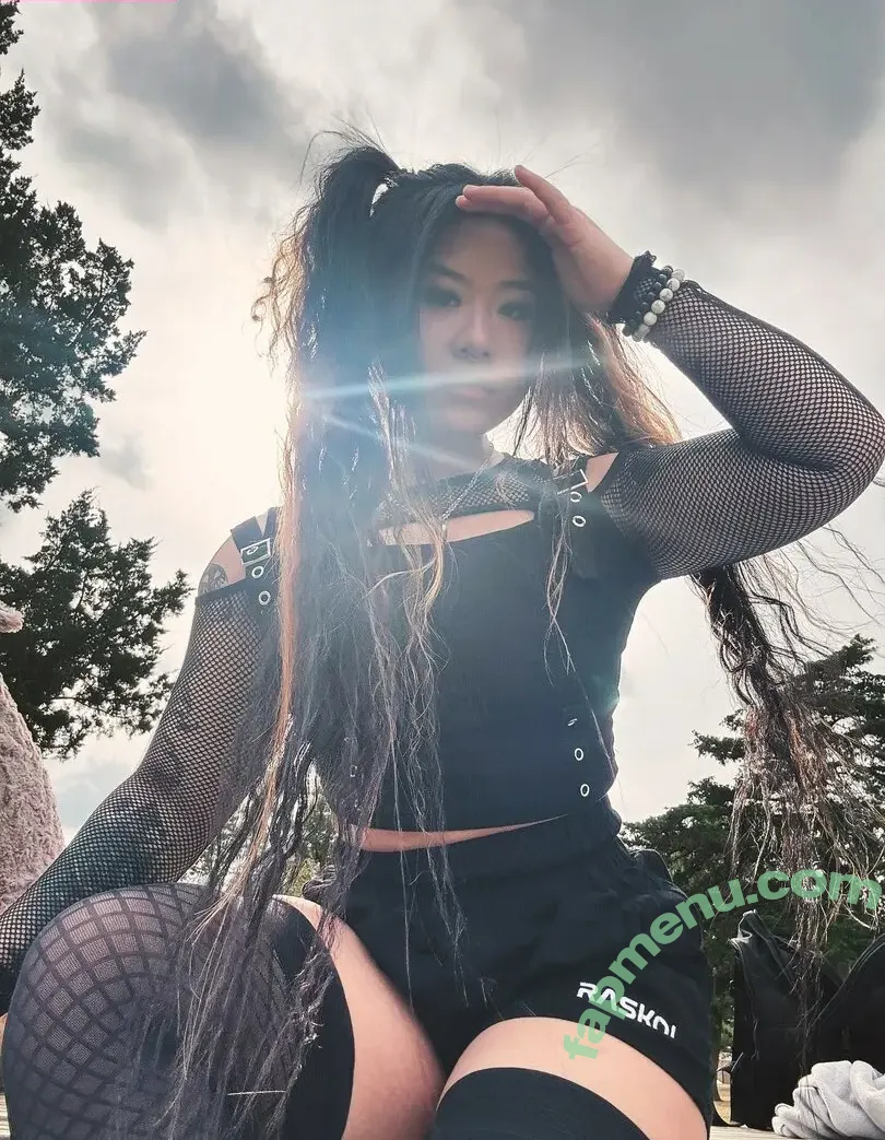 Mewlilay nude photo #0167 (mewlilayy)