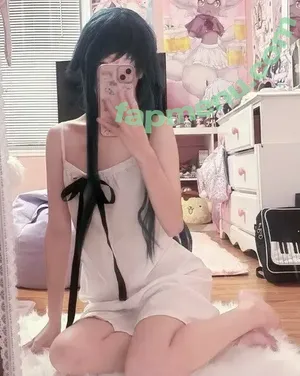 Mewsect nude photo #0100