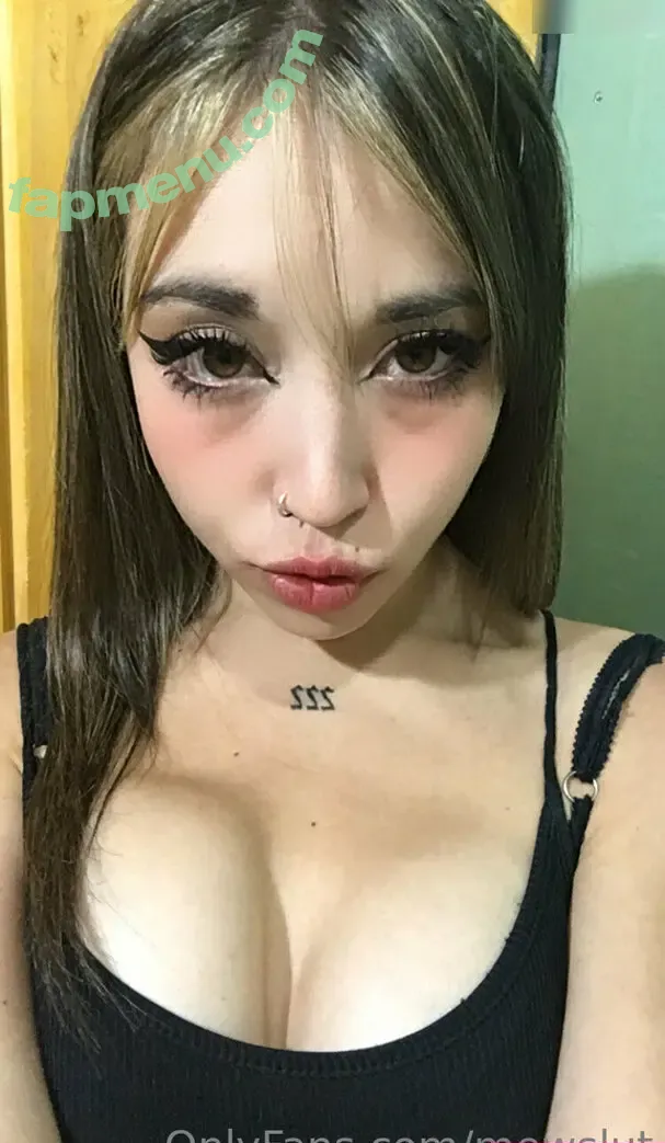 Mewslut nude photo #0002 (Mewslut)