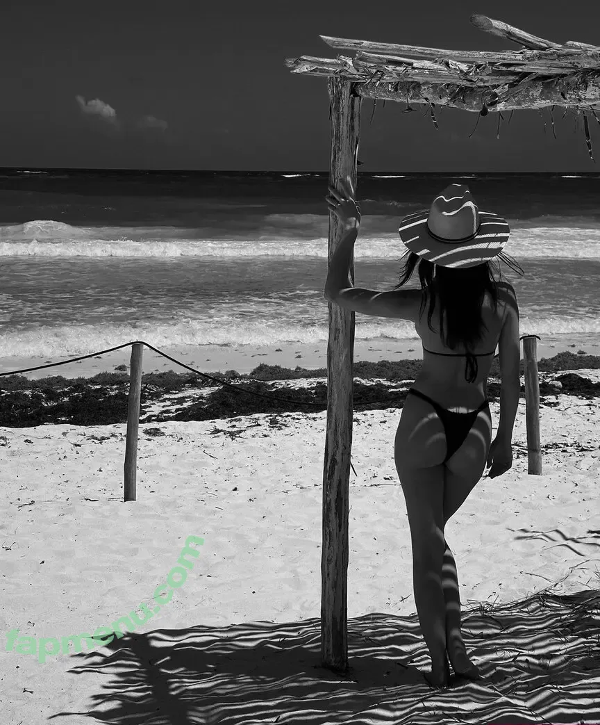 Mexico Mega nude photo #0162 (jailyneojeda / what_happens_in_mexico)