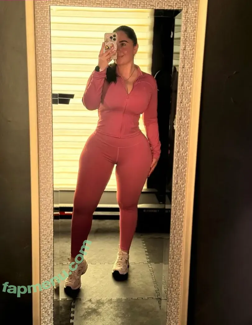 Mexico Mega nude photo #0261 (jailyneojeda / what_happens_in_mexico)