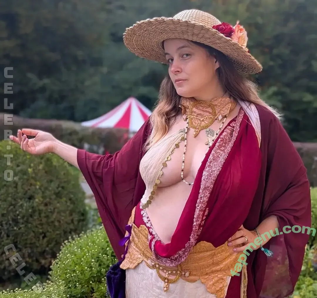 Mháire Stritter nude photo #0222 (channels / mhairestritter / orkenspaltertv)